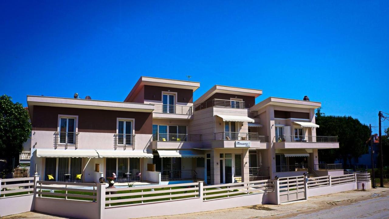 Erosaria Suites Nikiti  Bagian luar foto