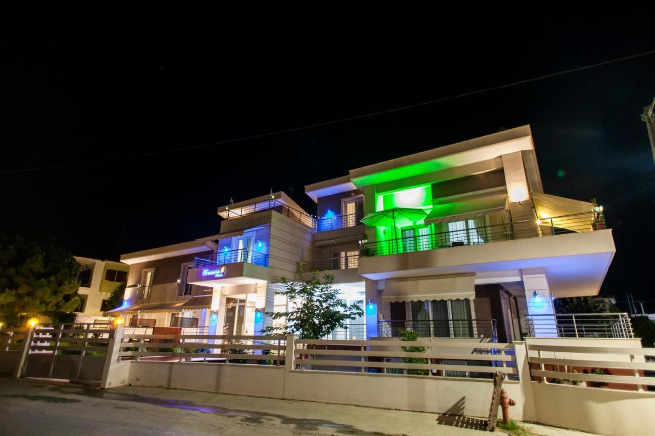 Erosaria Suites Nikiti  Bagian luar foto
