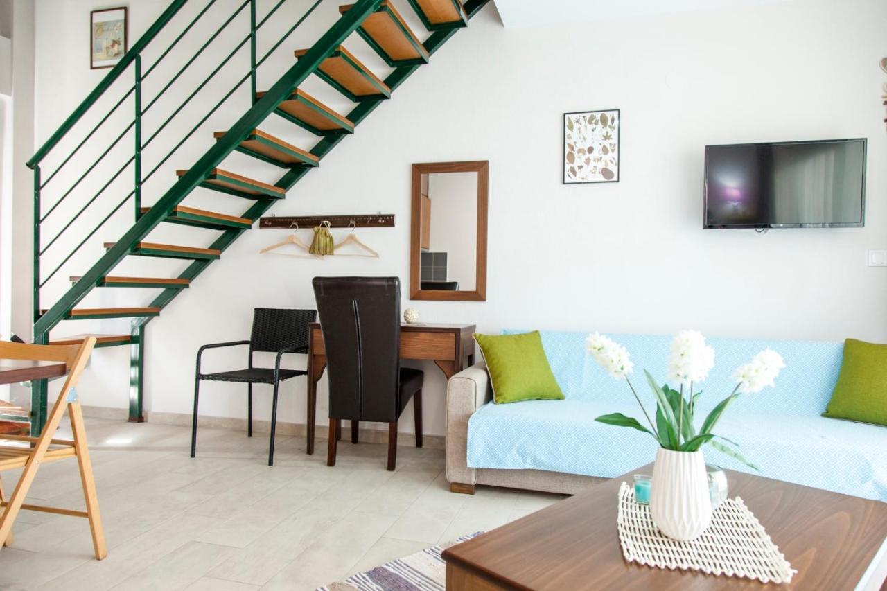 Erosaria Suites Nikiti  Bagian luar foto