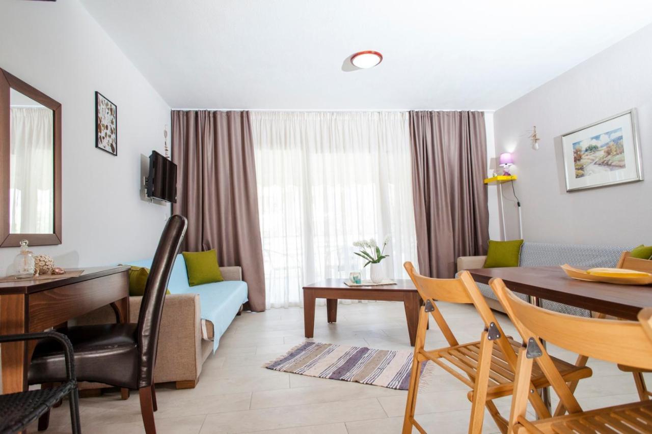 Erosaria Suites Nikiti  Bagian luar foto
