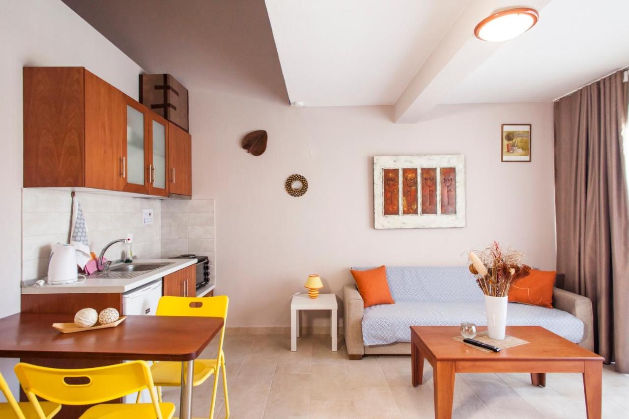 Erosaria Suites Nikiti  Bagian luar foto