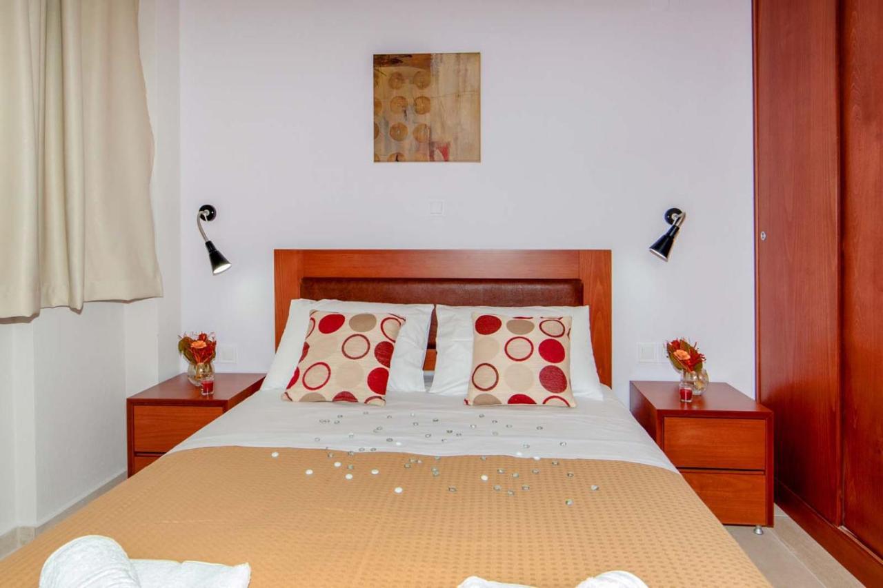 Erosaria Suites Nikiti  Bagian luar foto