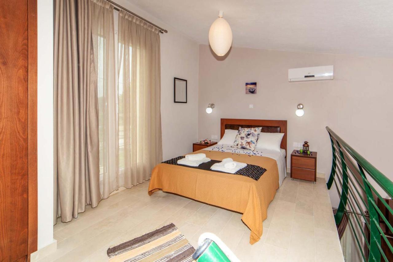Erosaria Suites Nikiti  Bagian luar foto