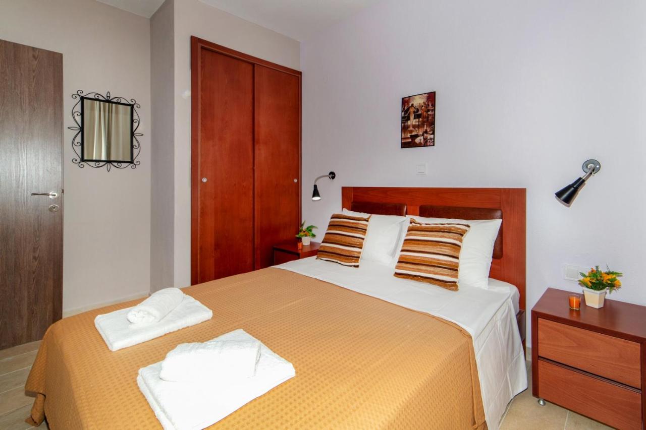 Erosaria Suites Nikiti  Bagian luar foto