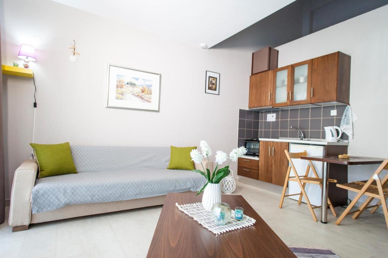 Erosaria Suites Nikiti  Bagian luar foto