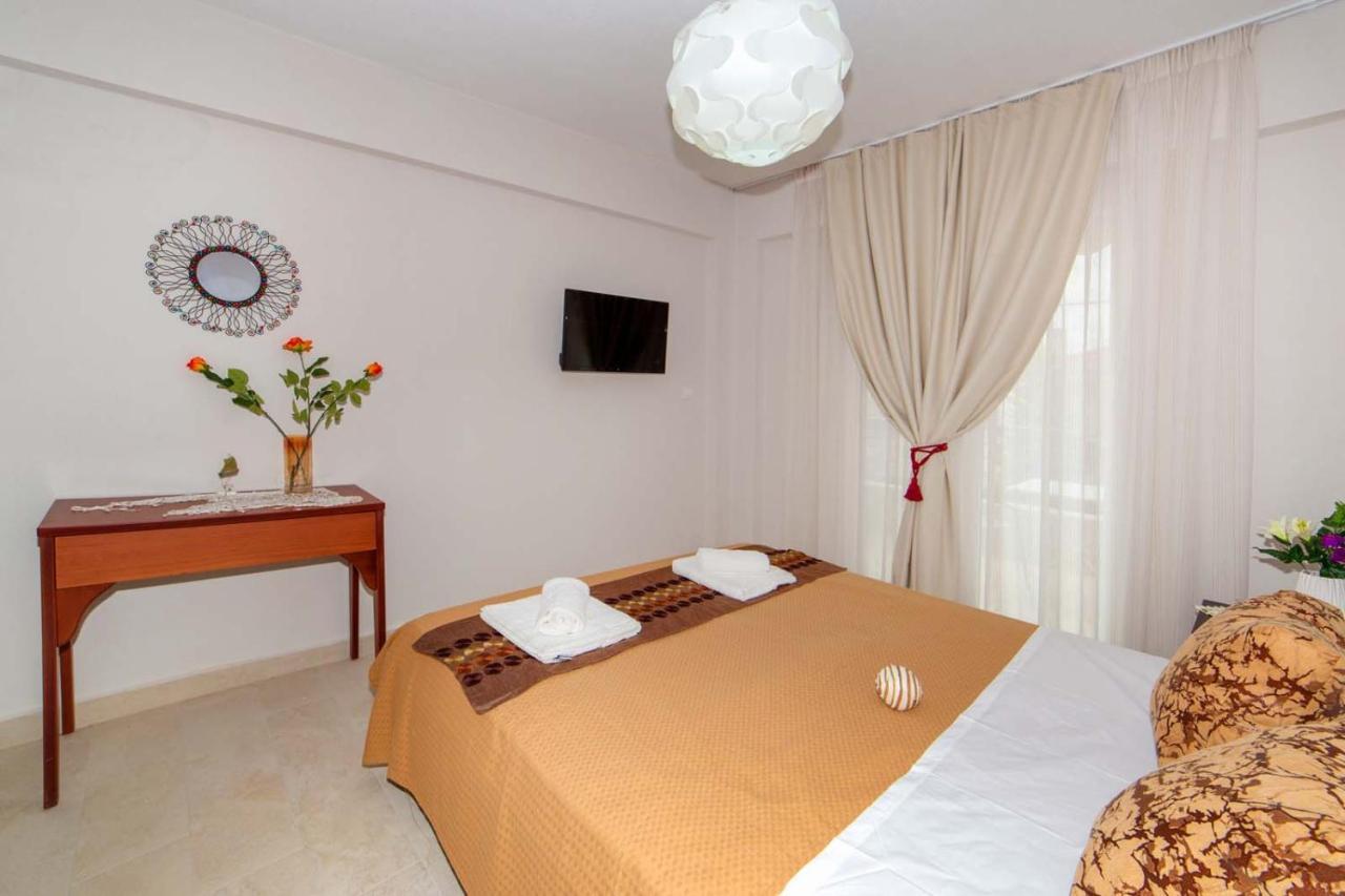 Erosaria Suites Nikiti  Bagian luar foto