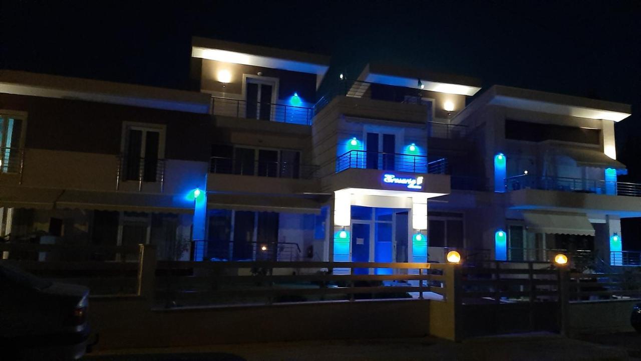 Erosaria Suites Nikiti  Bagian luar foto